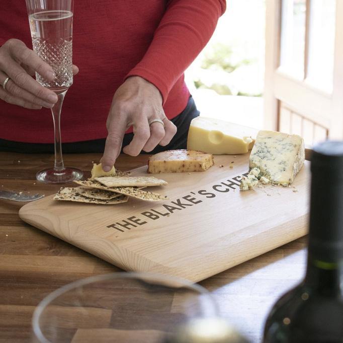 Wooden Cheese Board. Cheese Board. Personalised Cheese Board. Cheeseboard with Surname. Cheese lovers board. Cheese lovers Gift. Gift for Cheese lovers. Cheese Family Board. 