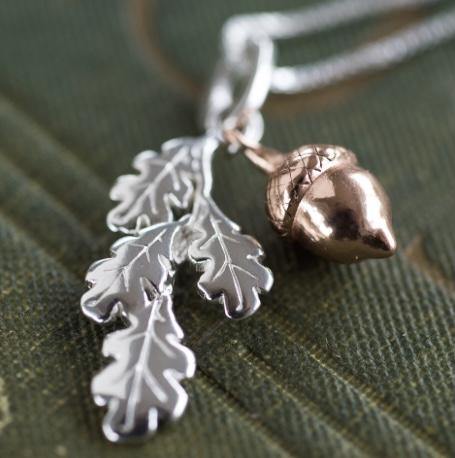 Oak Tree Necklace. Acorn Pendant. Nature Jewellery. Nature Necklace. Unusual Necklace. Pendant Necklace. Silver Necklace with Charm. Silver & Rose Gold. Rose Gold Necklace. Necklace Gift. Leaf Pendant. Leaf Necklace. 