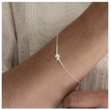 Load image into Gallery viewer, Silver Love Knot Bracelet Handmade - Silvary 
