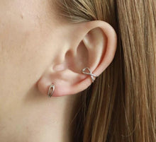 Load image into Gallery viewer, Silver Ear Cuff - Silvary 
