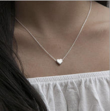 Load image into Gallery viewer, Solid Silver Heart shape Necklace
