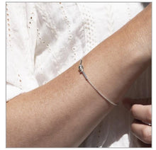 Load image into Gallery viewer, Friendship, could not do this without you Silver Bracelet
