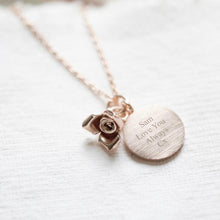 Load image into Gallery viewer, Rose Gold Flower Pendant Necklace - Silvary 
