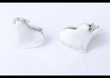 Load image into Gallery viewer, Traditional Concave Heart Stud Earrings 

